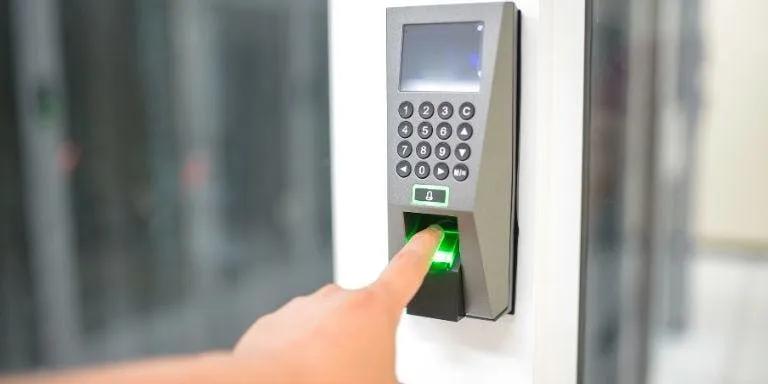 More Than Just a Clock: Navigating Time and Attendance Systems in the UK